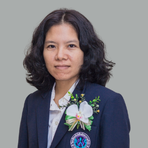 นางสาวรัศมิ์ ขันติกุล